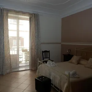 Attarin , Palermo Italia